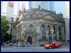 Old Town 16 - Hockey Hall of Fame